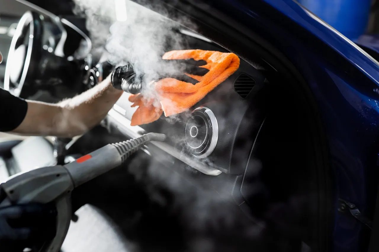 Wat is Auto Wassen aan Huis?