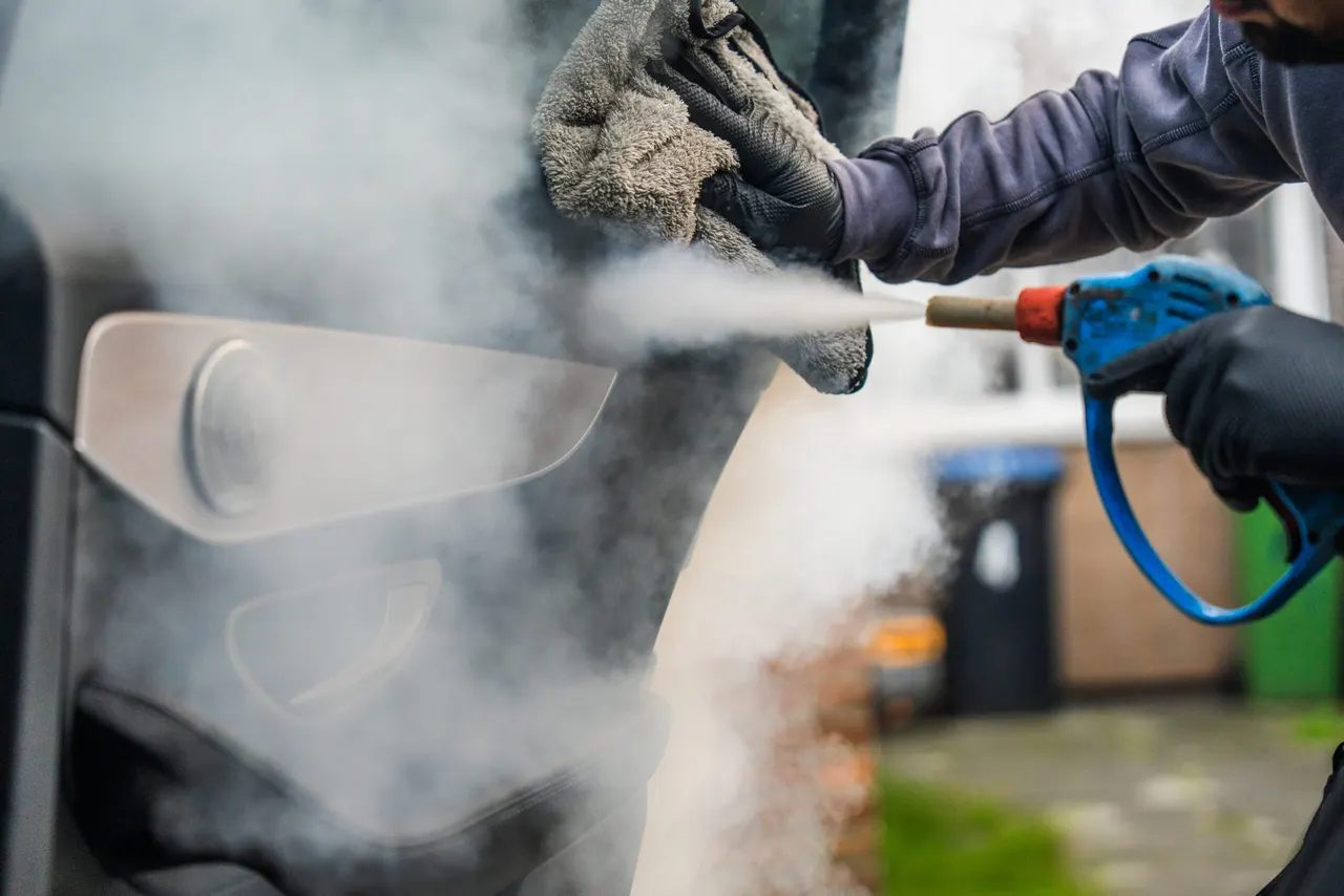 Waarom kiezen voor Car Cleaning Dokter in Amsterdam?